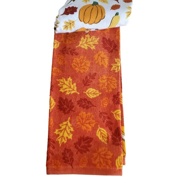New Fall Dog Kitchen Towel Set 2-Pack Puppy Beagle Autumn Leaves Pumpkins Gourds - Picture 5 of 9